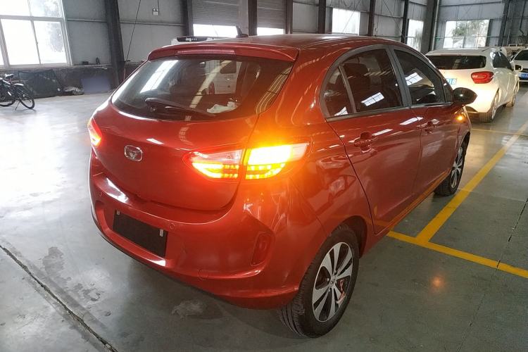 Used Cowin C3R 2015 1.5L Manual Gold Diamond Edition Rear Right 45 Deg
