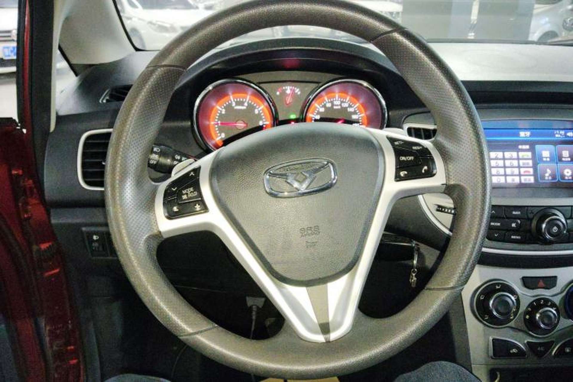 Used Cowin C3R 2015 1.5L AMT Gold Diamond Edition Steering Wheel