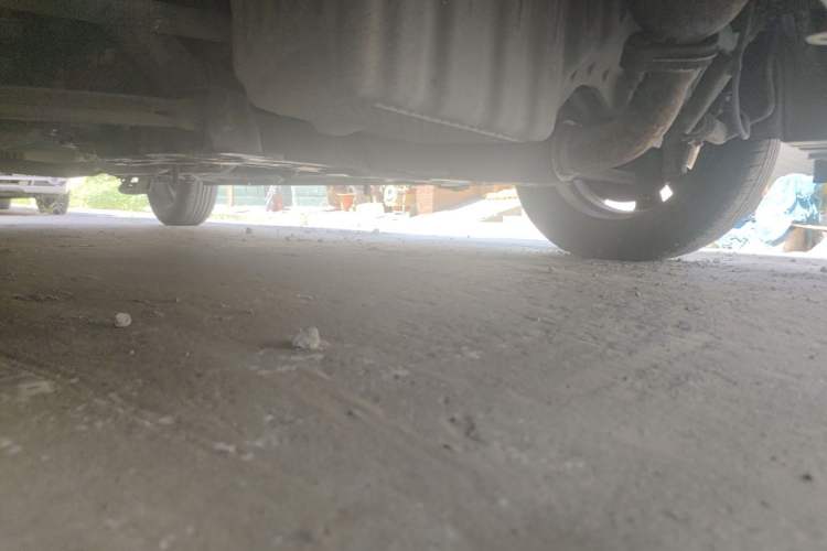 Used Cowin C3R 2015 1.5L Manual Gold Diamond Edition Chassis Front Right