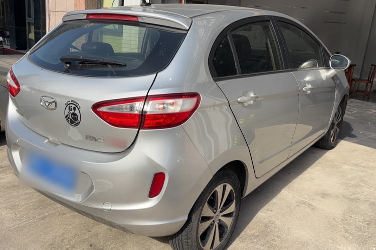 Used Cowin C3R 2015 1.5L Manual Gold Diamond Edition Exterior 3