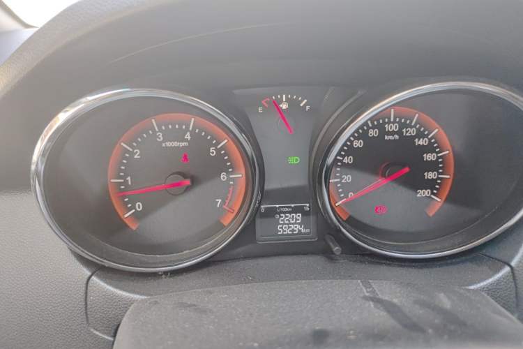 Used Cowin C3R 2015 1.5L Manual Gold Diamond Edition Instrument Cluster