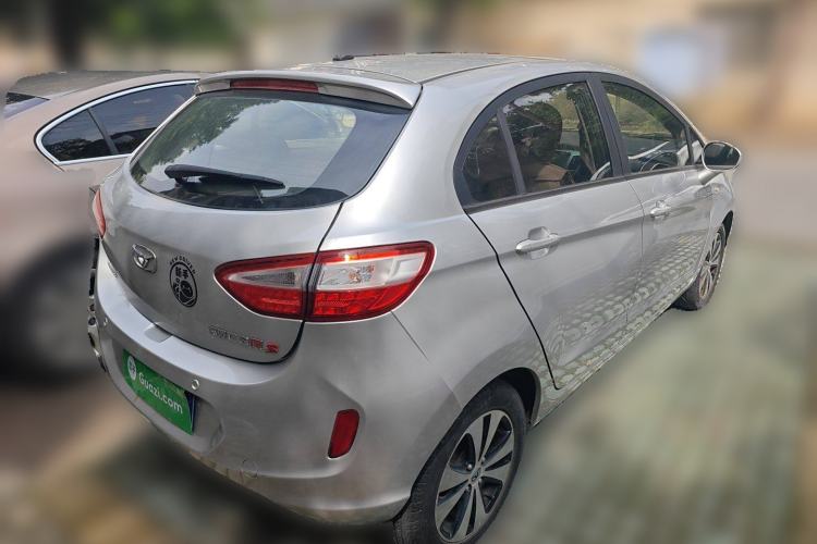 Used Cowin C3R 2015 1.5L Manual Gold Diamond Edition Rear Right 45 Deg