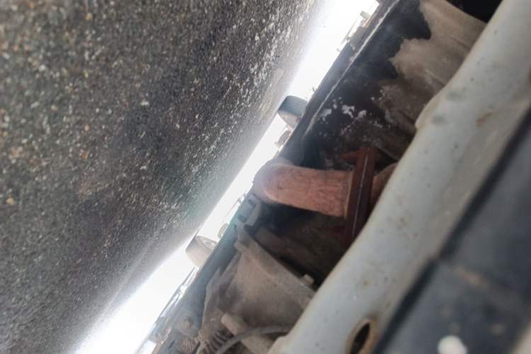 Used Cowin C3R 2015 1.5L Manual Gold Diamond Edition Chassis Front