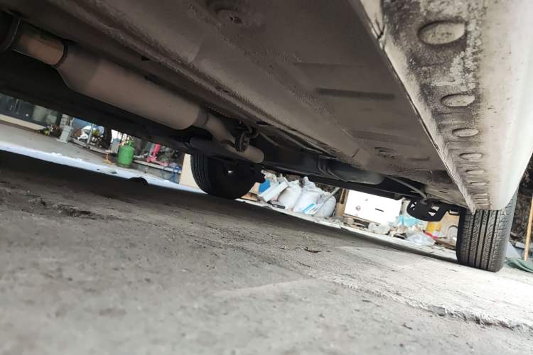 Used Cowin C3R 2015 1.5L Manual Gold Diamond Edition Chassis Front Left