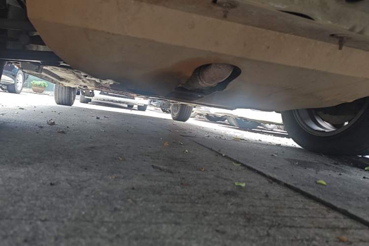 Used Cowin C3R 2015 1.5L AMT Gold Diamond Edition Chassis Front