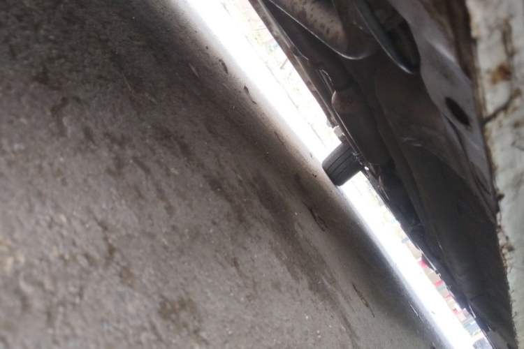 Used Cowin C3R 2015 1.5L Manual Gold Diamond Edition Chassis Rear Right