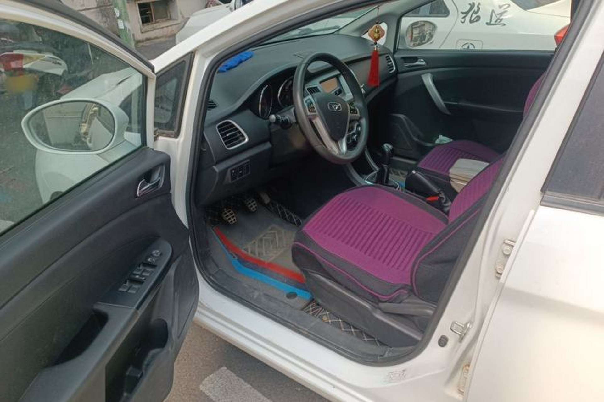 Used Cowin C3R 2015 1.5L Manual Gold Diamond Edition Driver Seat