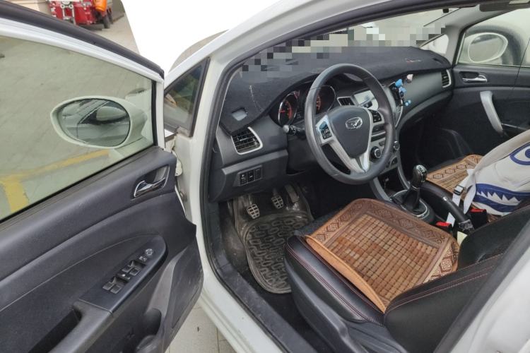 Used Cowin C3R 2015 1.5L Manual Gold Diamond Edition Driver Seat