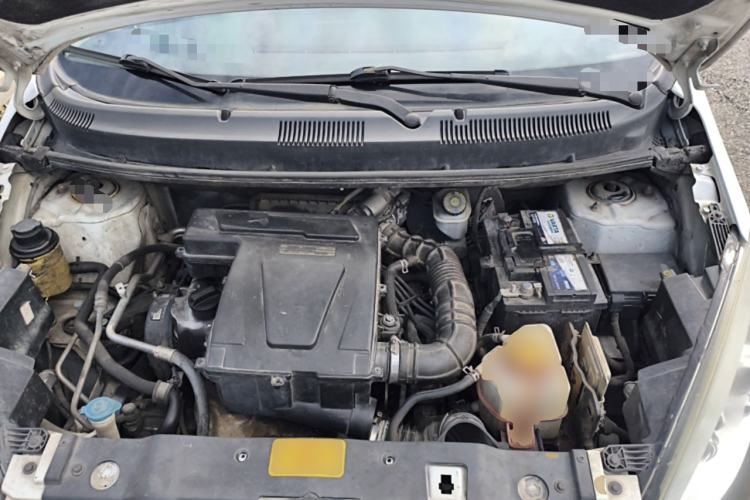 Used Cowin C3R 2015 1.5L Manual Yellow Diamond Edition Engine Bay