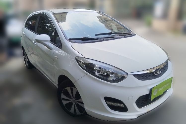 Used Cowin C3R 2015 1.5L Manual Gold Diamond Edition Front Right 45 Deg