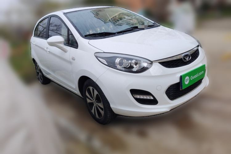 Used Cowin C3R 2015 1.5L Manual Gold Diamond Edition Front Right 45 Deg