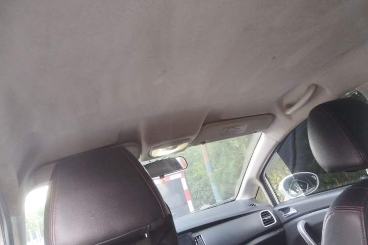 Used Cowin C3R 2015 1.5L Manual Gold Diamond Edition Headliner