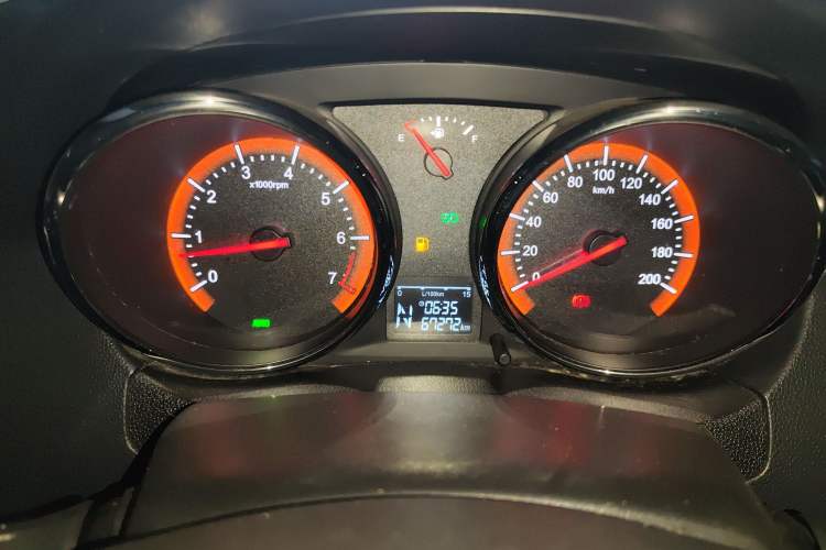 Used Cowin C3R 2015 1.5L AMT Gold Diamond Edition Instrument Cluster