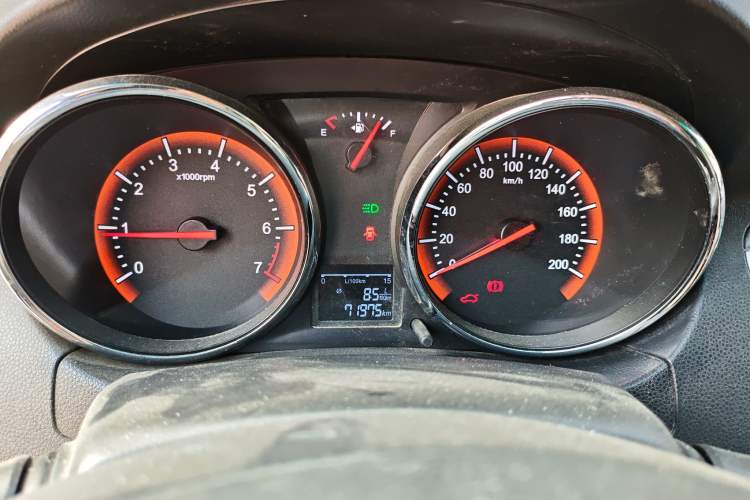 Used Cowin C3R 2015 1.5L Manual Gold Diamond Edition Instrument Cluster
