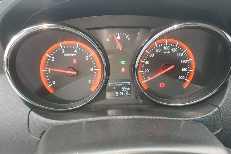Used Cowin C3R 2015 1.5L Manual Gold Diamond Edition Instrument Cluster