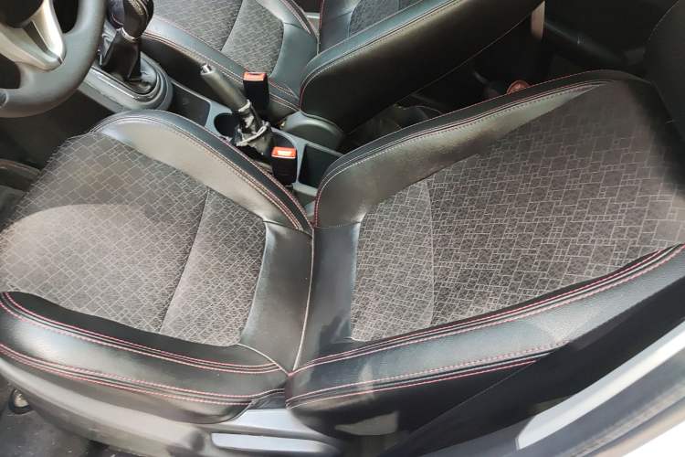 Used Cowin C3R 2015 1.5L Manual Gold Diamond Edition Left Front Seat