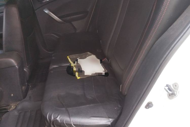 Used Cowin C3R 2015 1.5L Manual Gold Diamond Edition Left Rear Seat