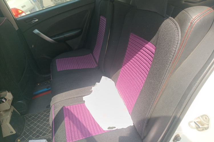 Used Cowin C3R 2015 1.5L Manual Gold Diamond Edition Left Rear Seat