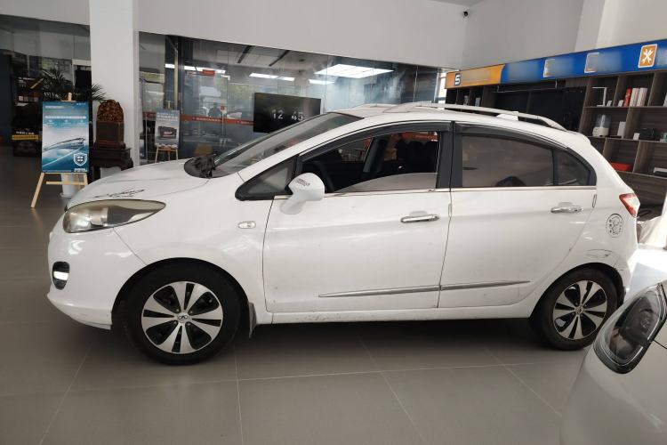 Used Cowin C3R 2015 1.5L Manual Gold Diamond Edition Left Side