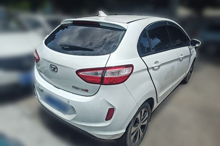 Used Cowin C3R 2015 1.5L AMT Gold Diamond Edition Rear Right 45 Deg