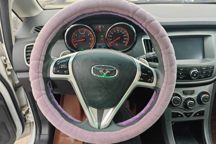 Used Cowin C3R 2015 1.5L AMT Gold Diamond Edition Steering Wheel