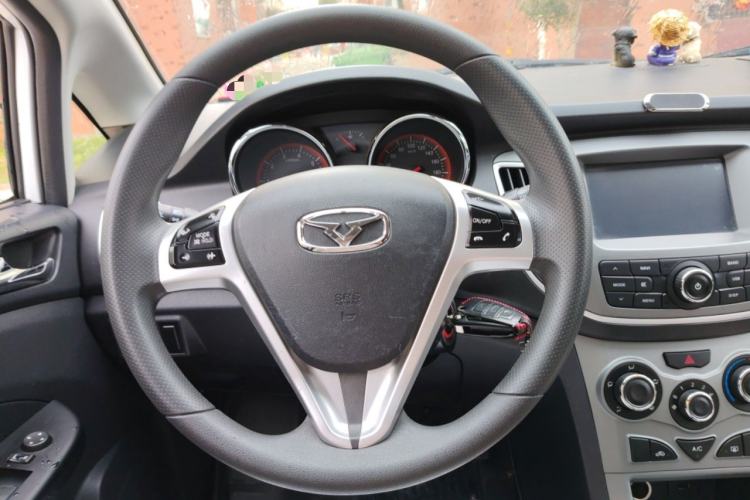 Used Cowin C3R 2015 1.5L Manual Gold Diamond Edition Steering Wheel
