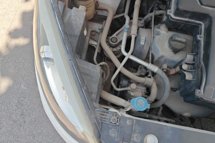 Used Cowin C3R  Engine Bay Right