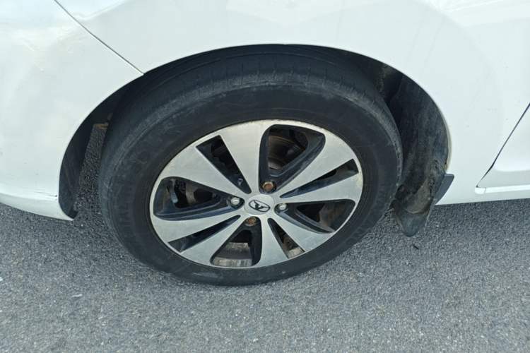 Used Cowin C3R 2016 1.5L Automatic Hongzuan Edition Left Front Wheel Hub