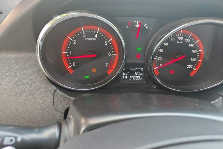 Used Cowin C3R  Odometer Close Up