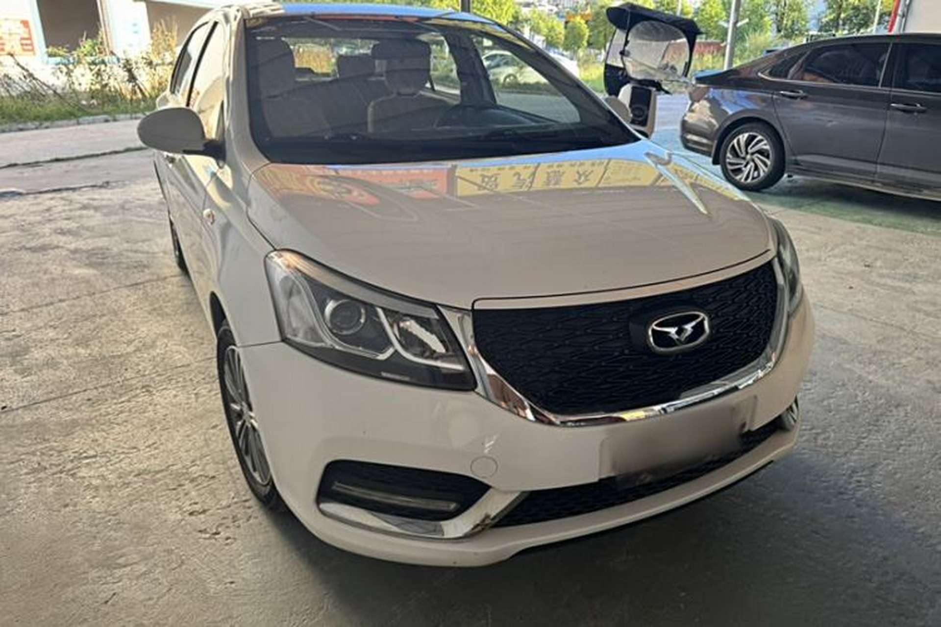 Used Cowin E3 2018 1.5L Manual Luxury Model Exterior 2