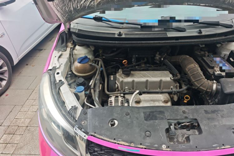 Used Cowin E3 2018 1.5L Automatic Luxury Version Engine Bay Right