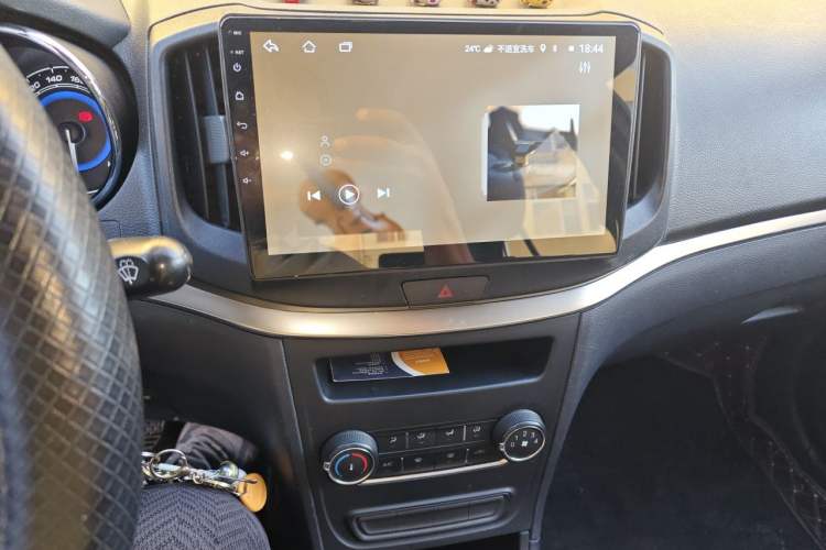 Used Cowin E3 2018 1.5L Automatic Luxury Version Audio And AC Panel