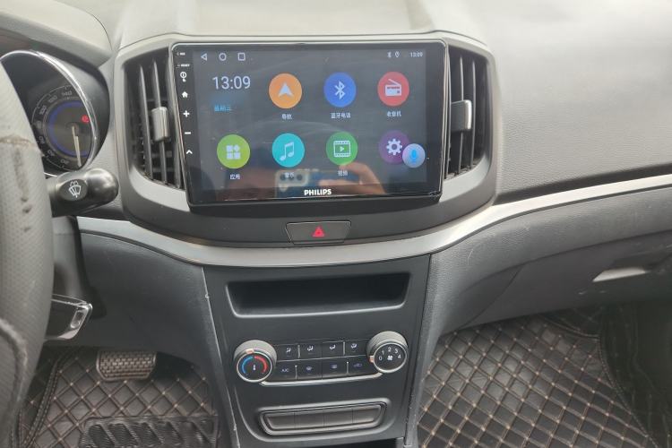 Used Cowin E3 2018 1.5L Automatic Luxury Version Audio And AC Panel