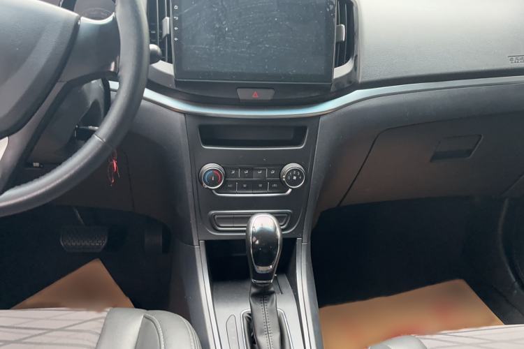 Used Cowin E3 2018 1.5L Automatic Luxury Version Audio And AC Panel