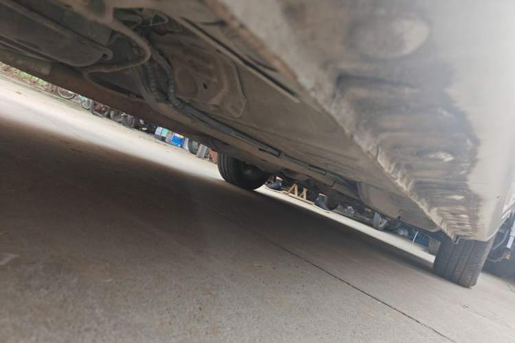 Used Cowin E3 2018 1.5L Automatic Luxury Version Chassis Rear Right