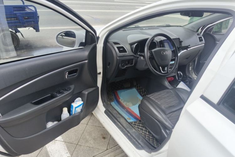 Used Cowin E3 2018 1.5L Automatic Luxury Version Driver Seat