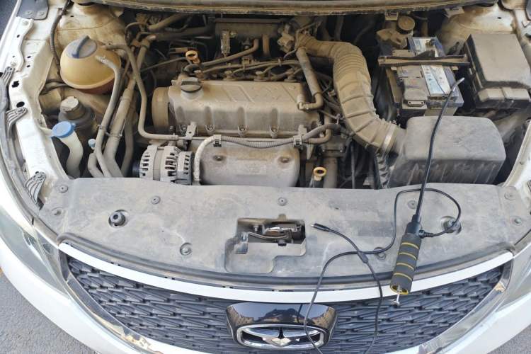 Used Cowin E3 2018 1.5L Automatic Luxury Version Engine Bay
