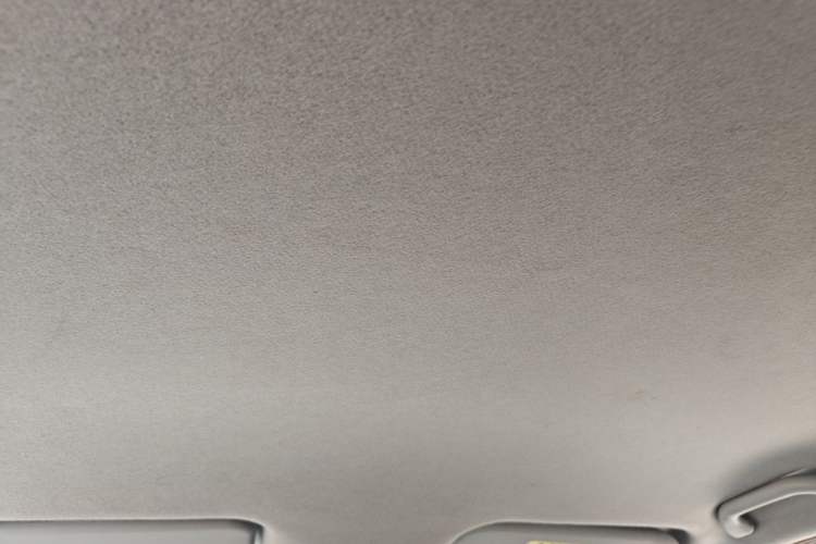 Used Cowin E3 2018 1.5L Automatic Luxury Version Headliner
