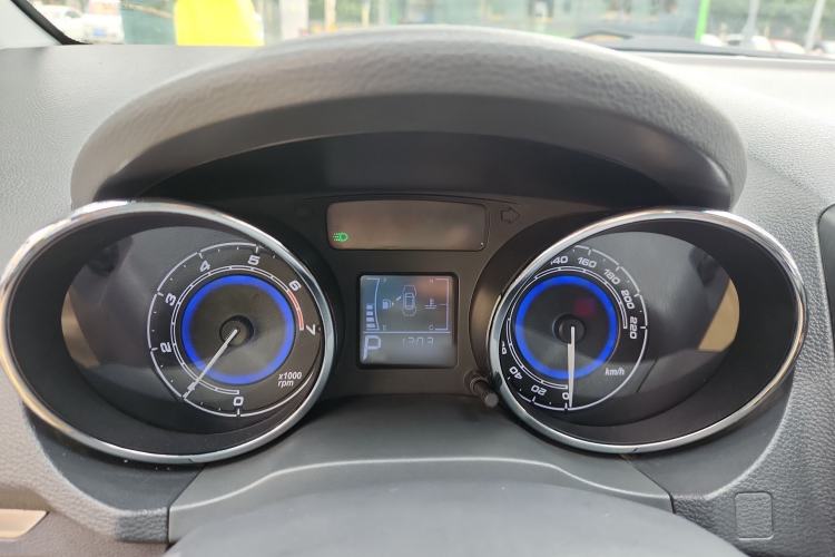 Used Cowin E3 2018 1.5L Automatic Luxury Version Instrument Cluster