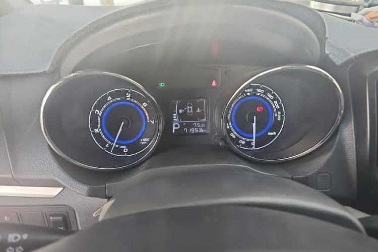 Used Cowin E3 2018 1.5L Automatic Luxury Version Instrument Cluster