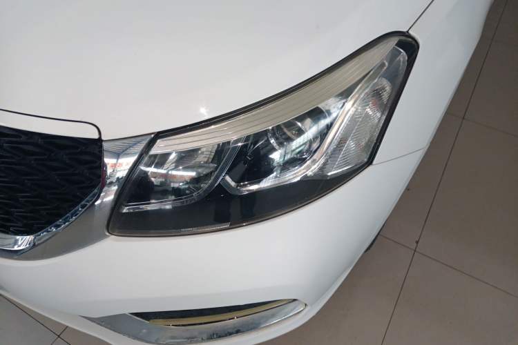 Used Cowin E3 2018 1.5L Automatic Luxury Version Left Front Headlight
