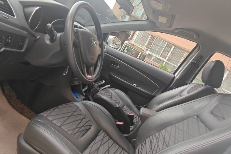Used Cowin E3 2018 1.5L Automatic Luxury Version Left Front Seat