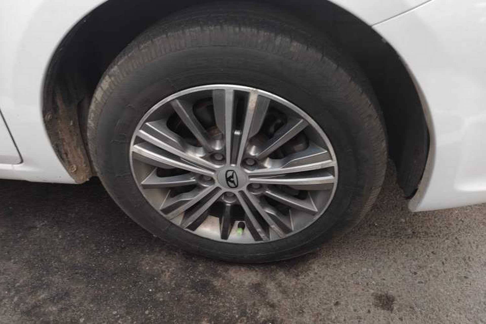 Used Cowin E3 2018 1.5L Manual Luxury Model Right Front Wheel Hub