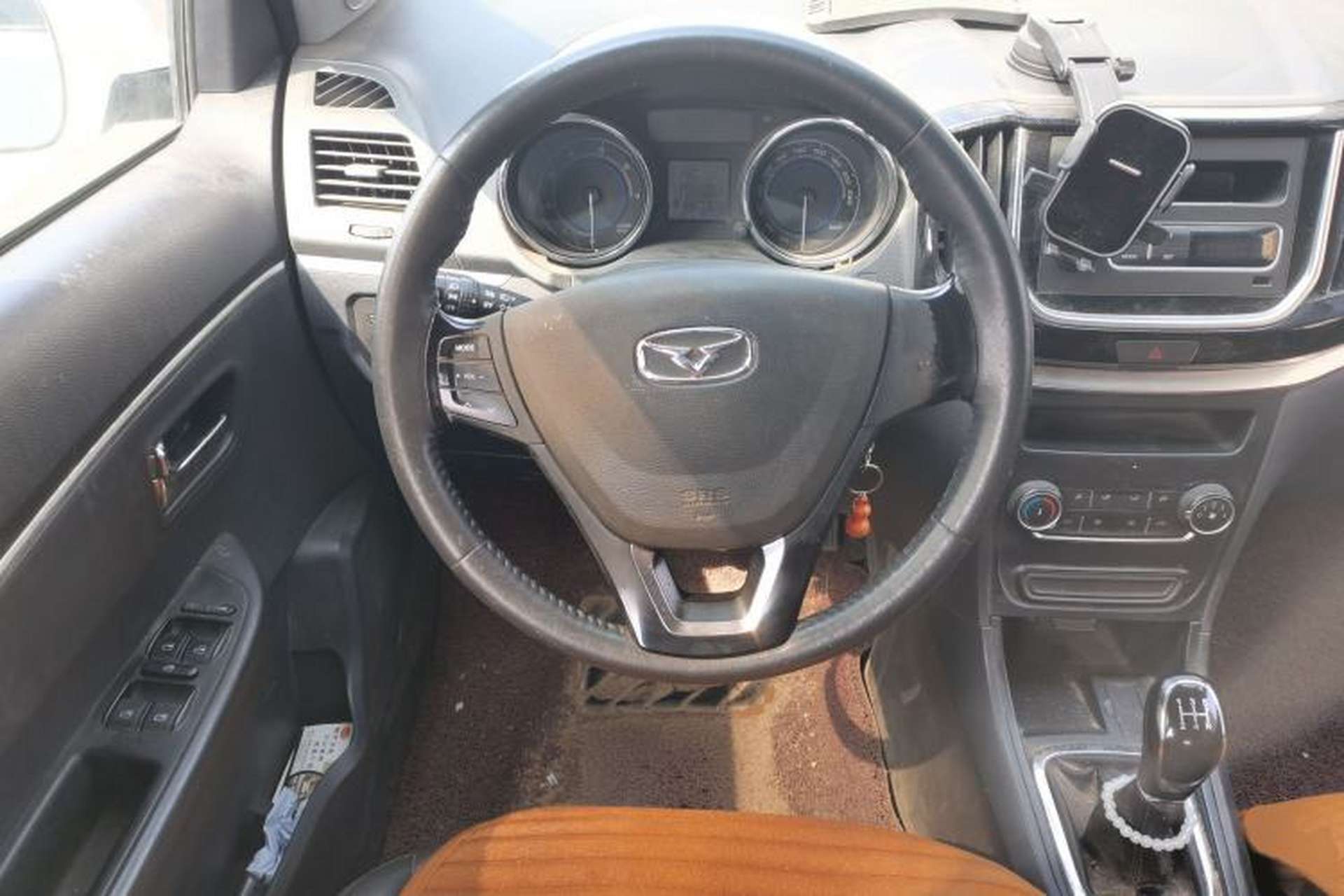 Used Cowin E3 2018 1.5L Manual Luxury Model Steering Wheel