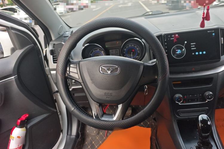 Used Cowin E3 2018 1.5L Automatic Luxury Version Steering Wheel