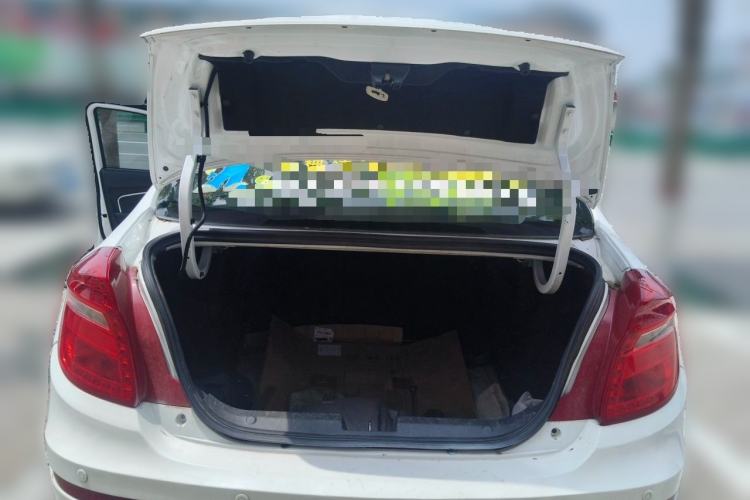 Used Cowin E3 2018 1.5L Automatic Luxury Version Trunk