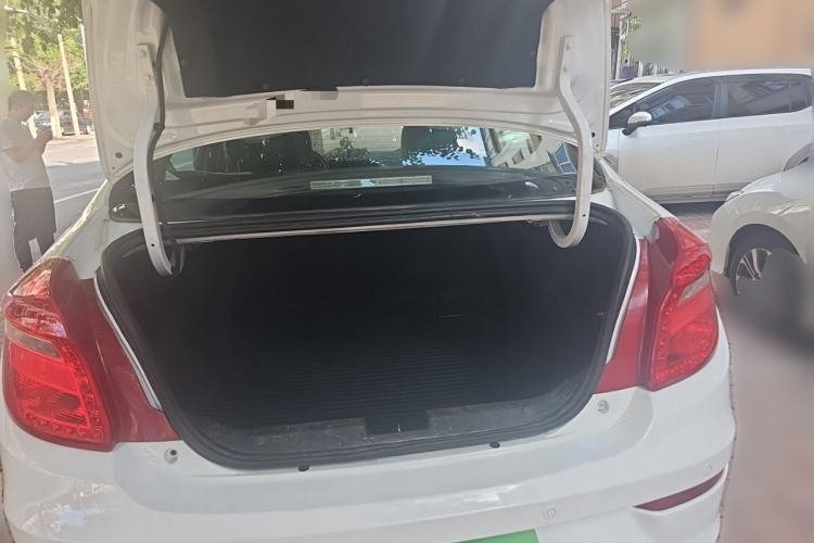 Used Cowin E3 2018 1.5L Automatic Luxury Version Trunk