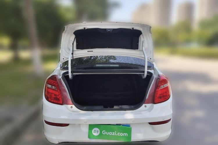 Used Cowin E3 2018 1.5L Automatic Luxury Version Trunk