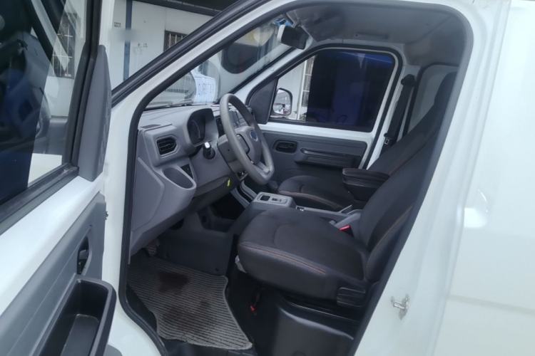 Used Cowin Kaiyi Jiangtun E5 2025 Model Economy Edition—36.8kWh 6-seater Driver Seat