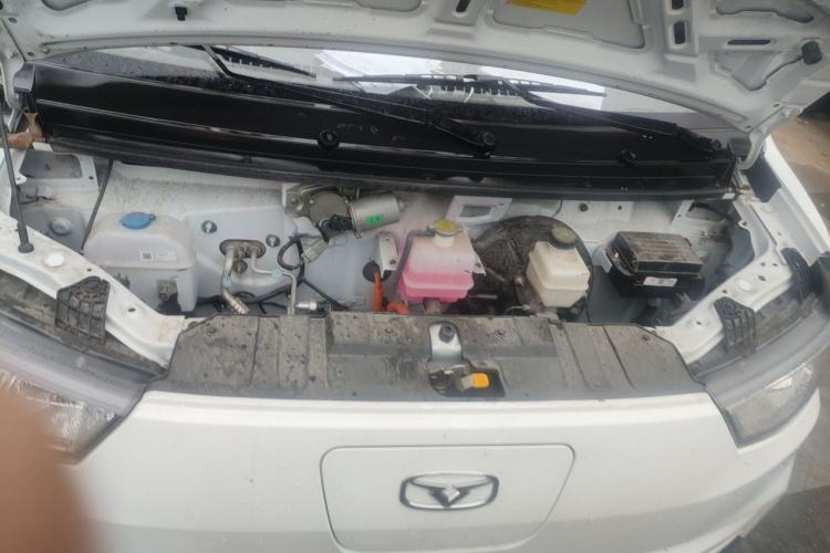Used Cowin Kaiyi Jiangtun E5 2025 Model Economy Edition—36.8kWh 6-seater Engine Bay